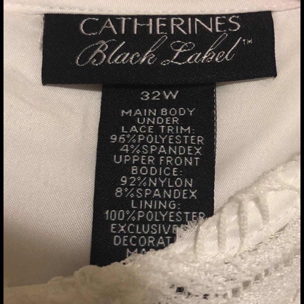 White Lace Cocktail Dress - Picture 3 of 3